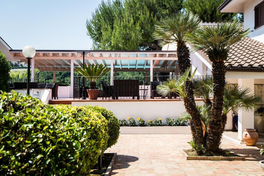 Hotel Giardino Suites&Spa Numana Luaran gambar